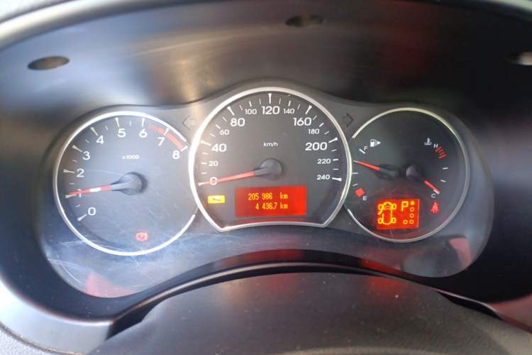Used Renault Koleos 2010 2.5L Two-Wheel Drive Comfort Version Instrument Cluster