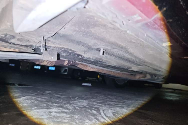 Used Renault Koleos 2010 2.5L 4x4 Comfort Edition Chassis Front Left