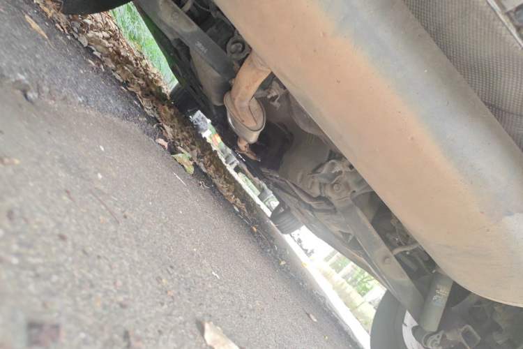 Used Renault Koleos 2010 2.5L Two-Wheel Drive Comfort Version Chassis Rear