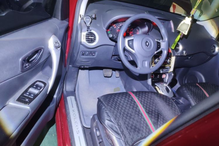 Used Renault Koleos 2010 2.5L Two-Wheel Drive Comfort Version Driver Seat