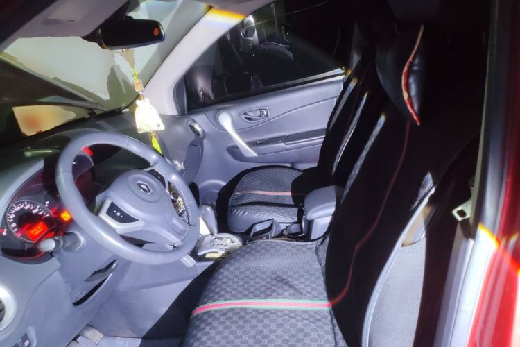 Used Renault Koleos 2010 2.5L Two-Wheel Drive Comfort Version Left Front Seat