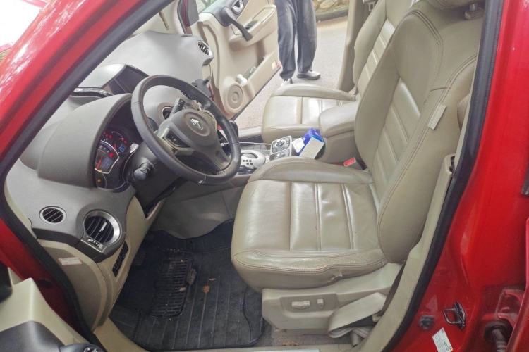 Used Renault Koleos 2010 2.5L Two-Wheel Drive Comfort Version Left Front Seat