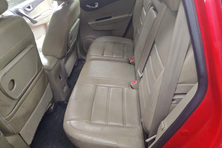 Used Renault Koleos 2010 2.5L Two-Wheel Drive Comfort Version Left Rear Seat
