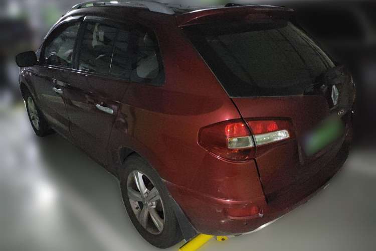 Used Renault Koleos 2010 2.5L 4x4 Luxury Version Rear Left 45 Deg