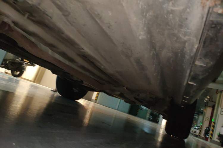 Used Renault Koleos 2010 2.5L Two-Wheel Drive Comfort Version Chassis Front Left