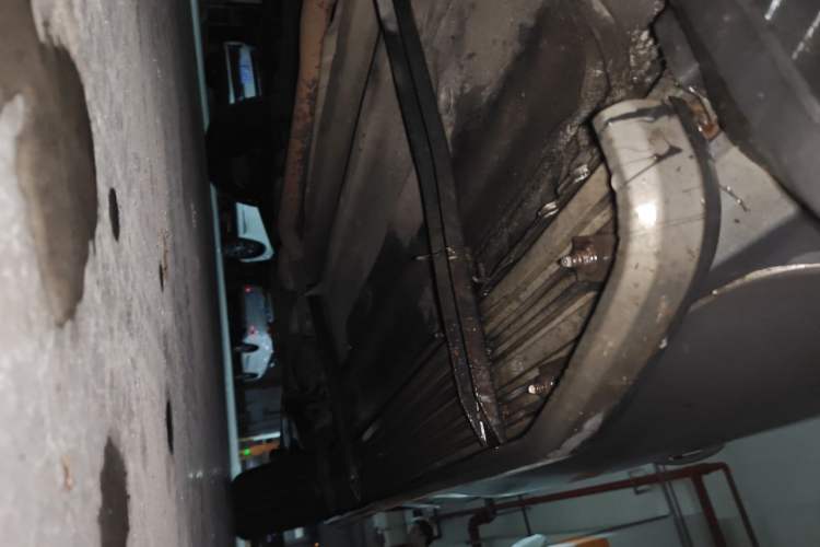 Used Renault Koleos 2010 2.5L 4x4 Comfort Edition Chassis Front Left