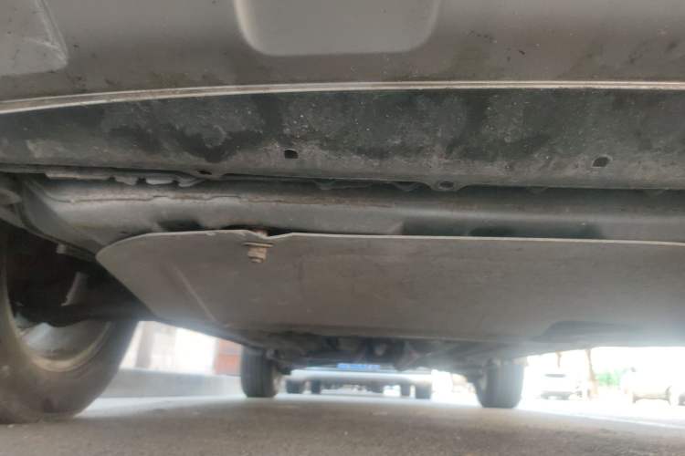 Used Renault Koleos 2010 2.5L 4x4 Comfort Edition Chassis Front