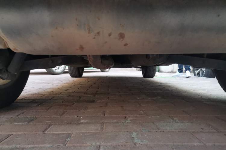 Used Renault Koleos 2010 2.5L 4x4 Comfort Edition Chassis Rear