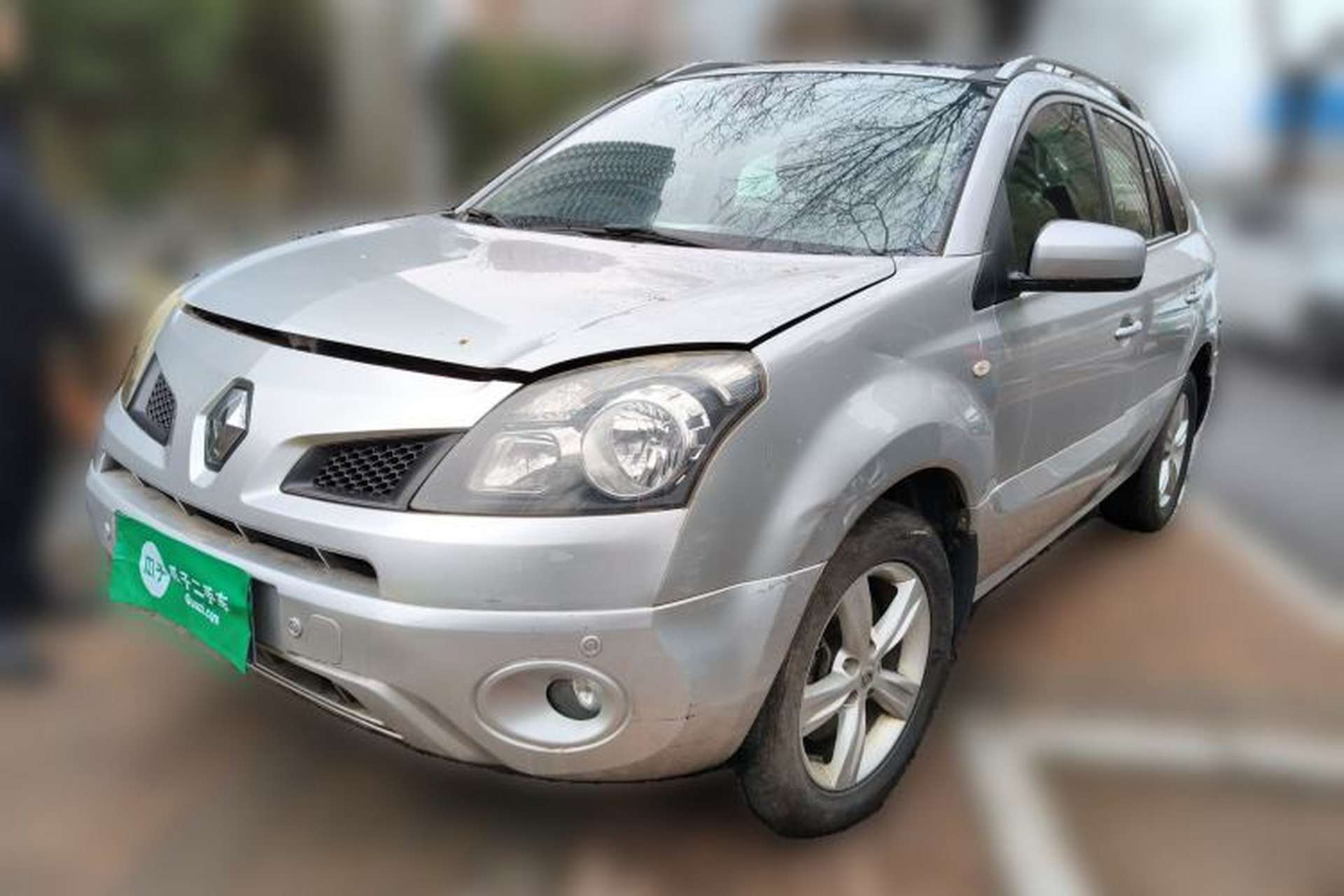 Used Renault Koleos 2010 2.5L Two-Wheel Drive Comfort Version Front Left 45 Deg