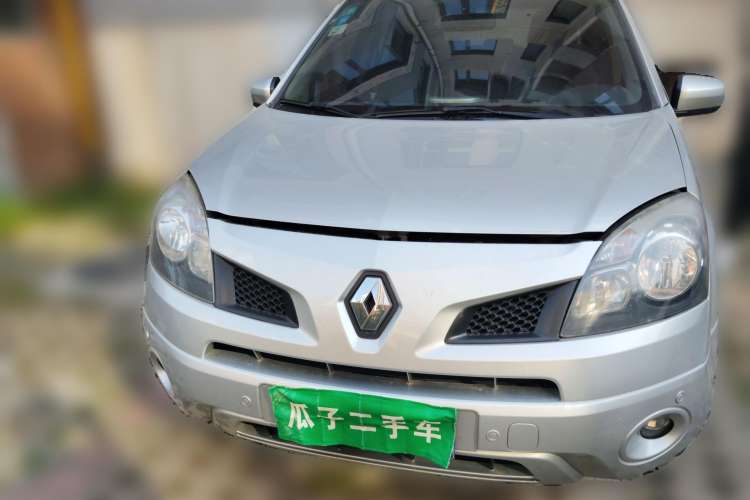 Used Renault Koleos 2010 2.5L 4x4 Comfort Edition Front