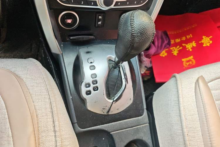 Used Renault Koleos 2010 2.5L Two-Wheel Drive Fashion Edition Gear Lever