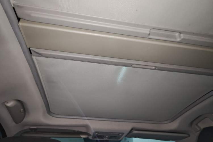 Used Renault Koleos 2010 2.5L 4x4 Comfort Edition Headliner
