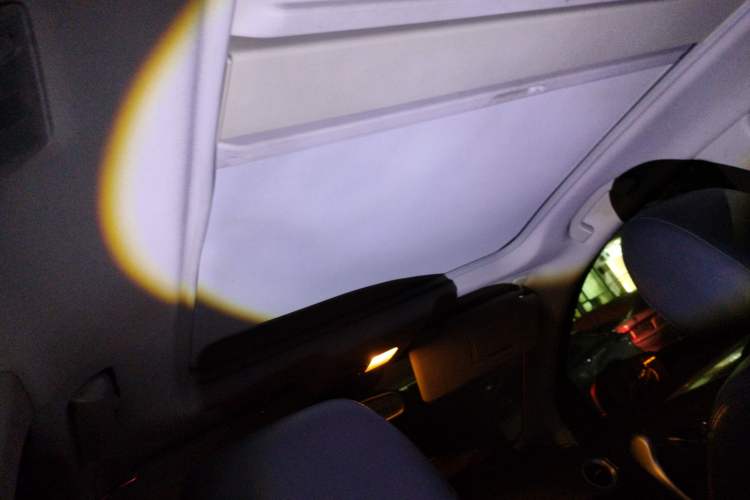 Used Renault Koleos 2010 2.5L 4x4 Luxury Version Headliner