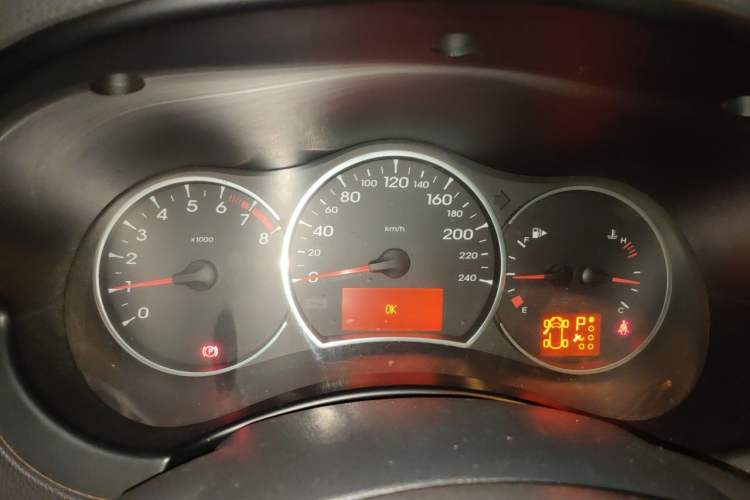 Used Renault Koleos 2010 2.5L Two-Wheel Drive Comfort Version Instrument Cluster