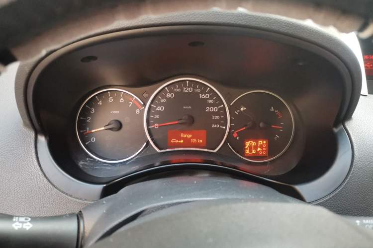 Used Renault Koleos 2010 2.5L 4x4 Comfort Edition Instrument Cluster