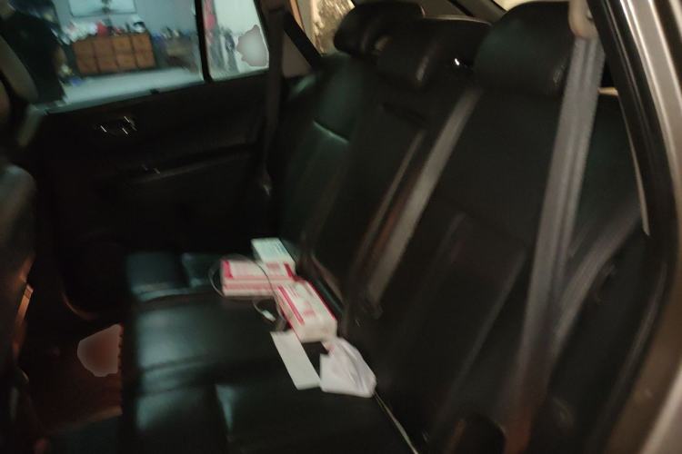 Used Renault Koleos 2010 2.5L Two-Wheel Drive Comfort Version Left Rear Seat