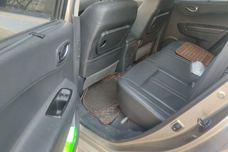 Used Renault Koleos 2010 2.5L 4x4 Comfort Edition Left Rear Seat