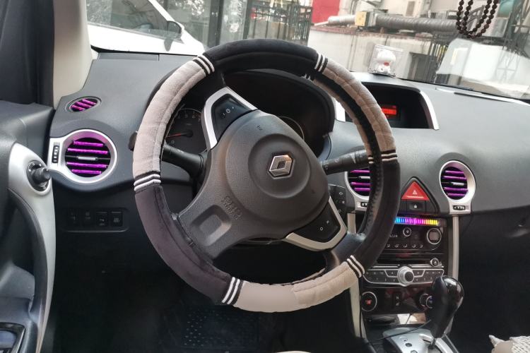 Used Renault Koleos 2010 2.5L 4x4 Comfort Edition Steering Wheel
