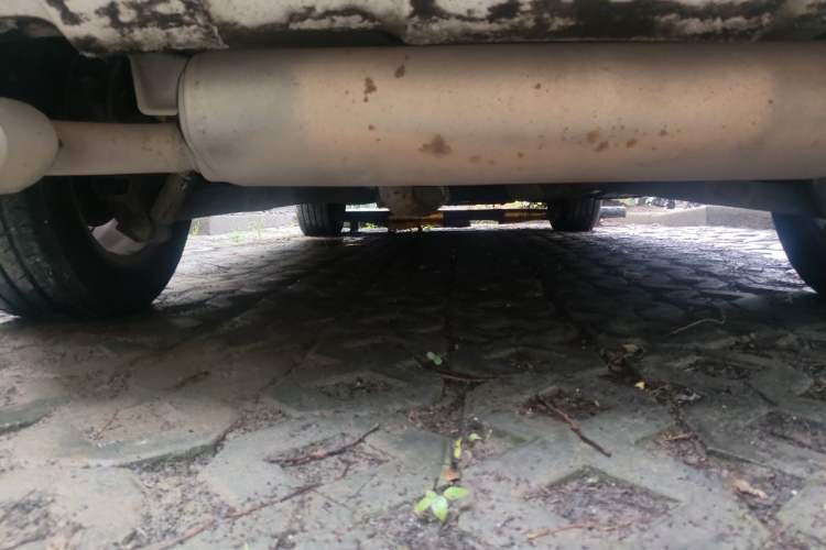 Used Renault Koleos 2010 2.5L Two-Wheel Drive Comfort Version Chassis Rear