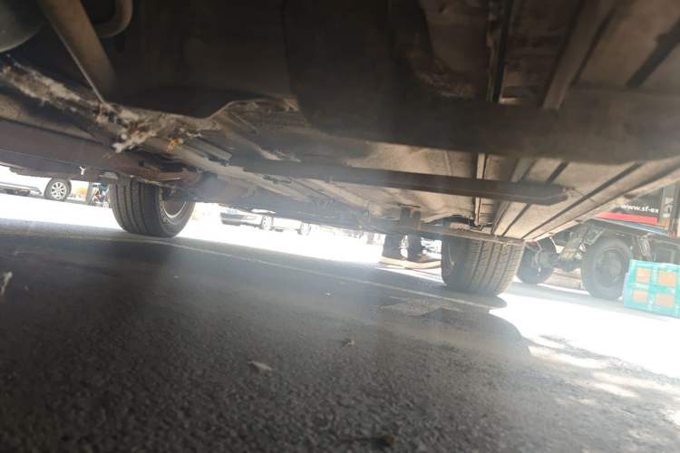 Used Renault Koleos 2010 2.5L 4x4 Comfort Edition Chassis Rear Right