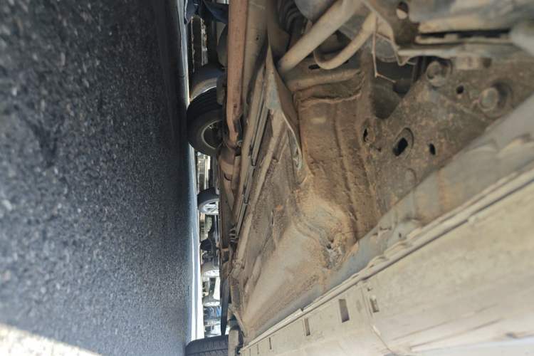 Used Renault Koleos 2010 2.5L 4x4 Comfort Edition Chassis Rear Right