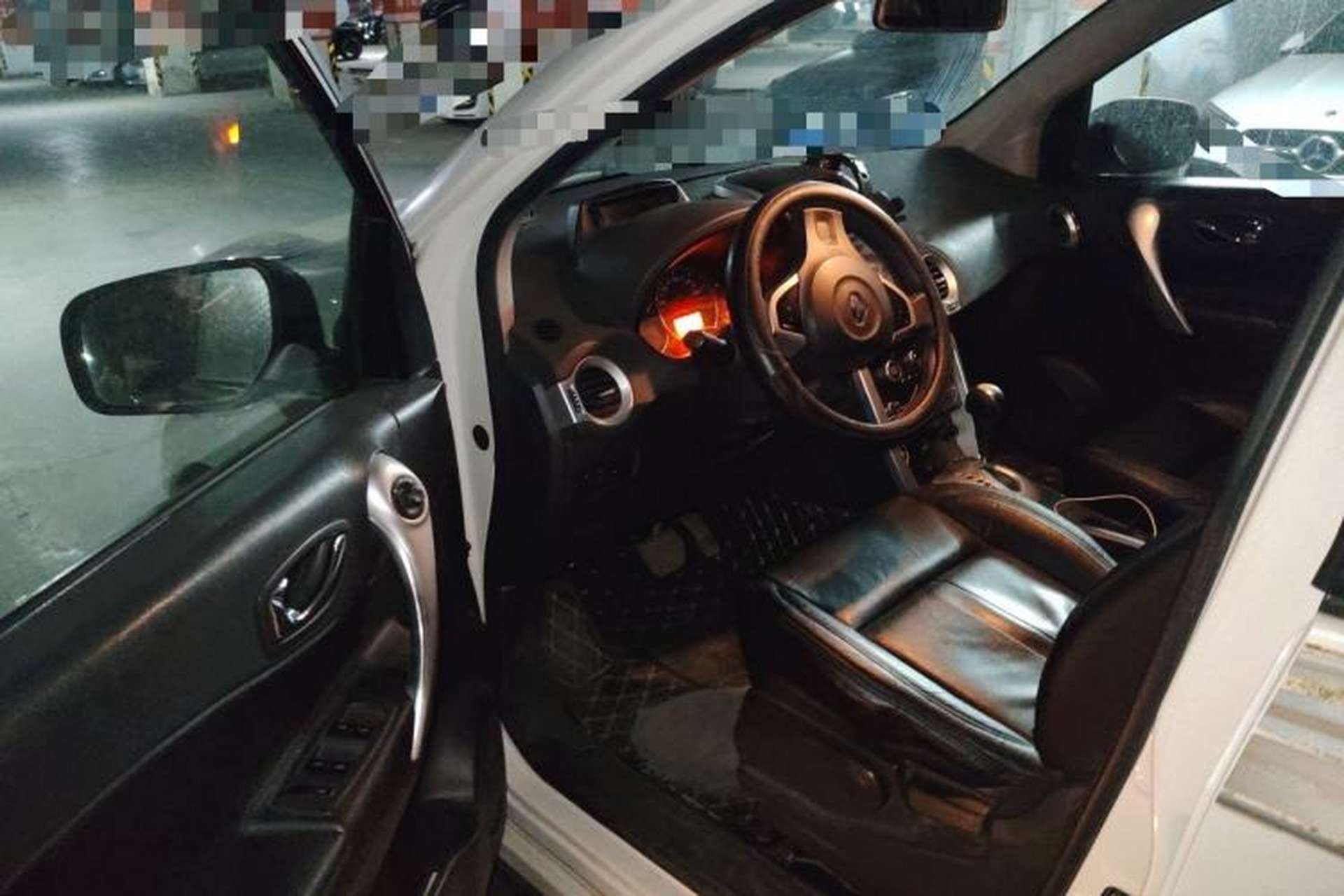 Used Renault Koleos 2010 2.5L Two-Wheel Drive Fashion Edition Driver Seat