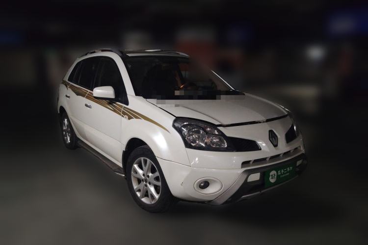 Used Renault Koleos 2010 2.5L Two-Wheel Drive Fashion Edition Front Right 45 Deg