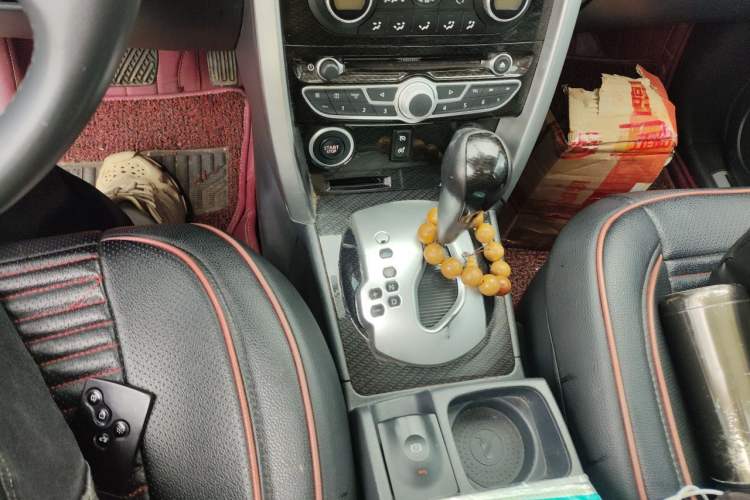 Used Renault Koleos 2010 2.5L Two-Wheel-Drive Luxury Version Gear Lever