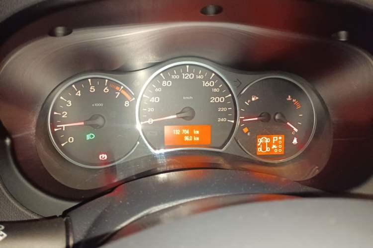 Used Renault Koleos 2010 2.5L 4x4 Comfort Edition Instrument Cluster