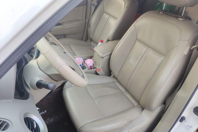 Used Renault Koleos 2010 2.5L Four-Wheel Drive Bose Limited Edition Left Front Seat