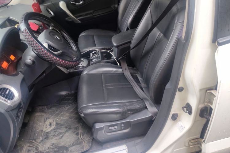 Used Renault Koleos 2010 2.5L Two-Wheel Drive Comfort Version Left Front Seat
