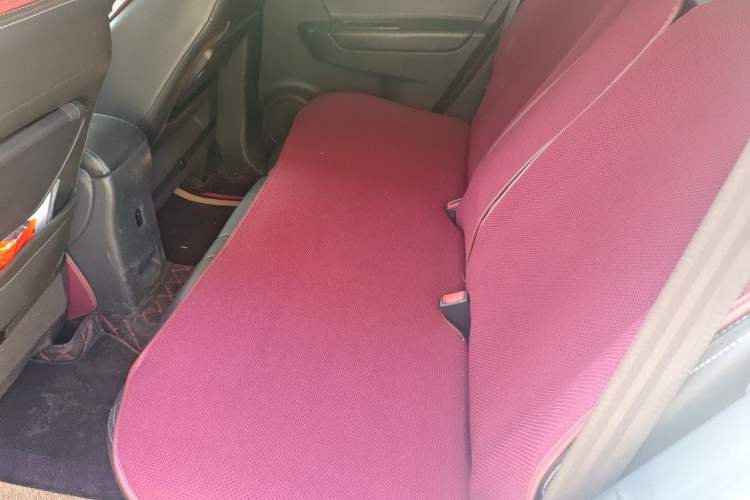 Used Renault Koleos 2010 2.5L 4x4 Comfort Edition Left Rear Seat