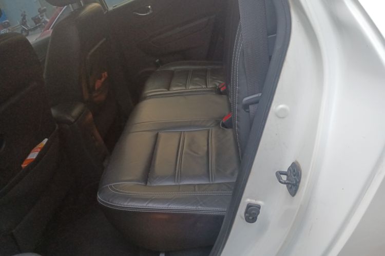 Used Renault Koleos 2010 2.5L 4x4 Luxury Version Left Rear Seat
