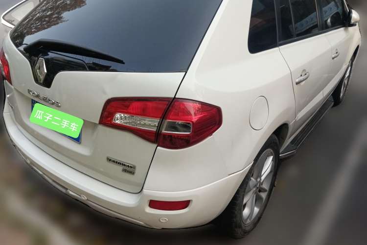 Used Renault Koleos 2010 2.5L 4x4 Luxury Version Rear Right 45 Deg