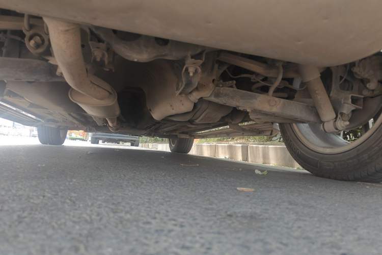 Used Renault Koleos 2012 2.5L Two-Wheel Drive Comfort Edition with Navigation Chassis Rear