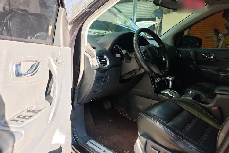 Used Renault Koleos 2012 2.5L Two-Wheel Drive Comfort Edition with Navigation Driver Seat