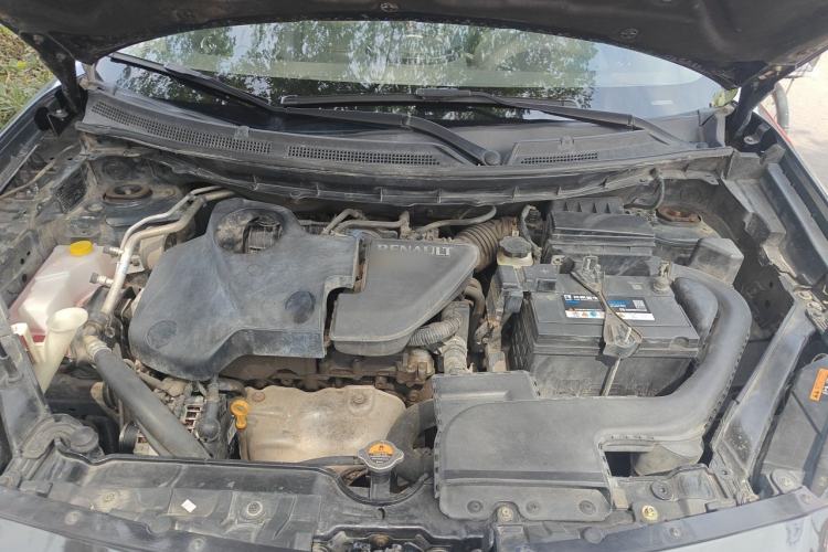 Used Renault Koleos 2012 2.5L Two-Wheel Drive Comfort Edition with Navigation Engine Bay