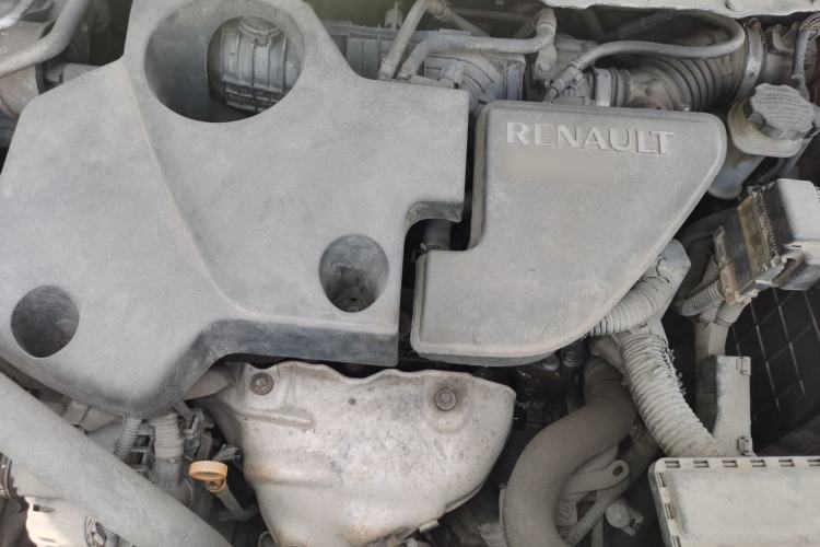 Used Renault Koleos 2012 2.5L 4x4 Comfort Edition with Navigation Engine Bay