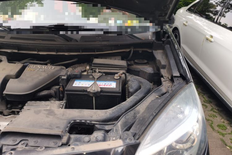 Used Renault Koleos 2012 2.5L Two-Wheel Drive Comfort Edition with Navigation Engine Bay Left