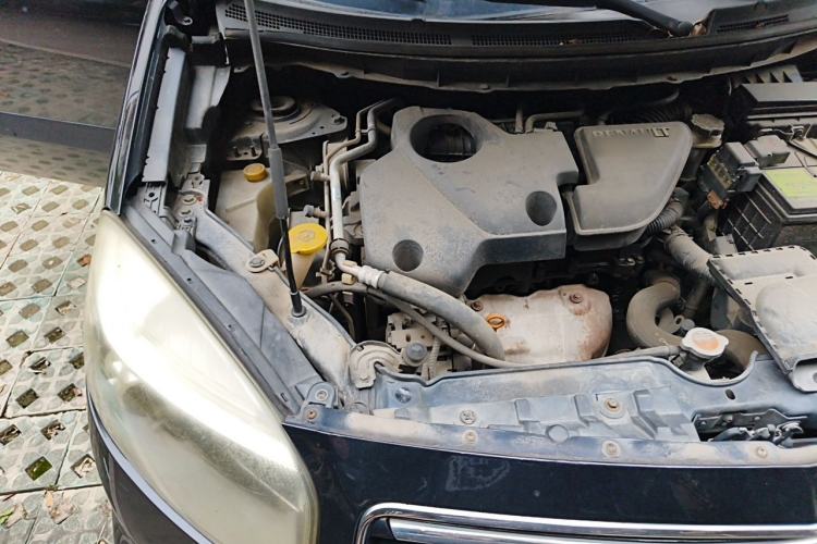 Used Renault Koleos 2012 2.5L Two-Wheel Drive Comfort Edition with Navigation Engine Bay Right