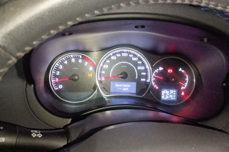 Used Renault Koleos 2012 2.5L 4x4 Comfort Edition with Navigation Instrument Cluster