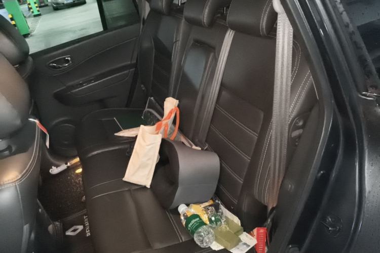 Used Renault Koleos 2012 2.5L 4x4 Luxury Navigation Edition Left Rear Seat