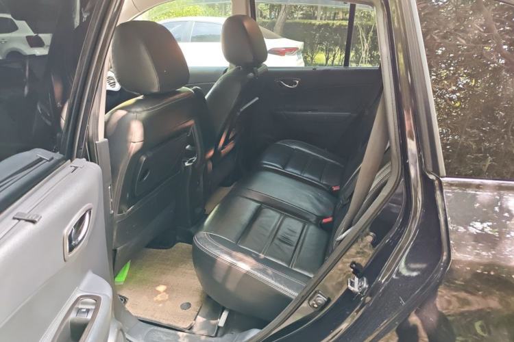 Used Renault Koleos 2012 2.5L 4x4 Comfort Edition with Navigation Left Rear Seat