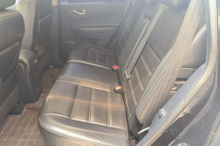 Used Renault Koleos 2012 2.5L Two-Wheel Drive Comfort Edition with Navigation Left Rear Seat