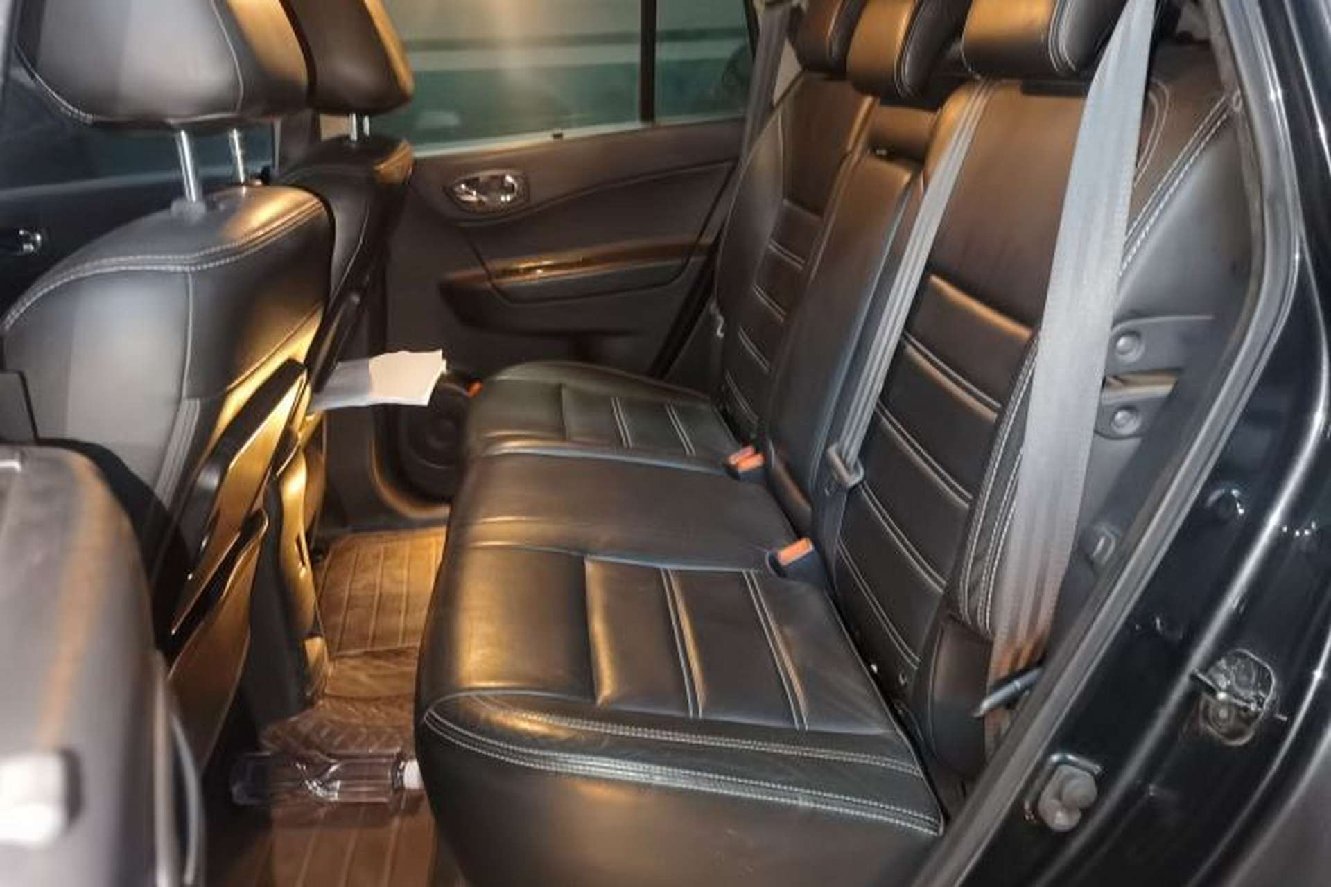 Used Renault Koleos 2012 2.5L Two-Wheel Drive Comfort Edition with Navigation Left Rear Seat