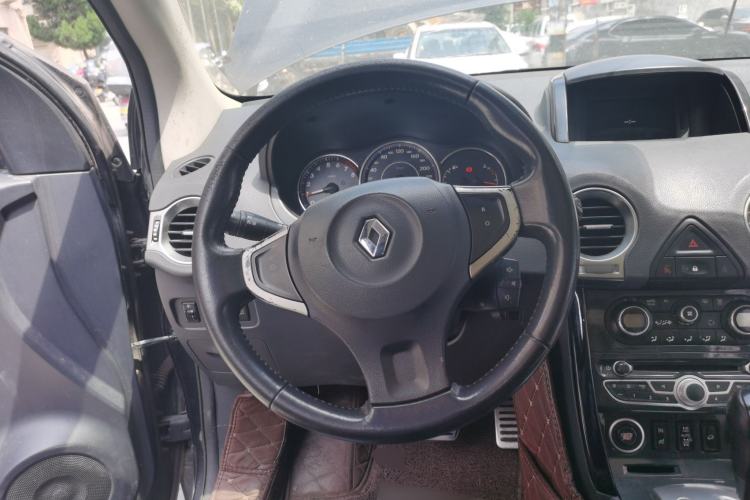 Used Renault Koleos 2012 2.5L 4x4 Comfort Edition with Navigation Steering Wheel