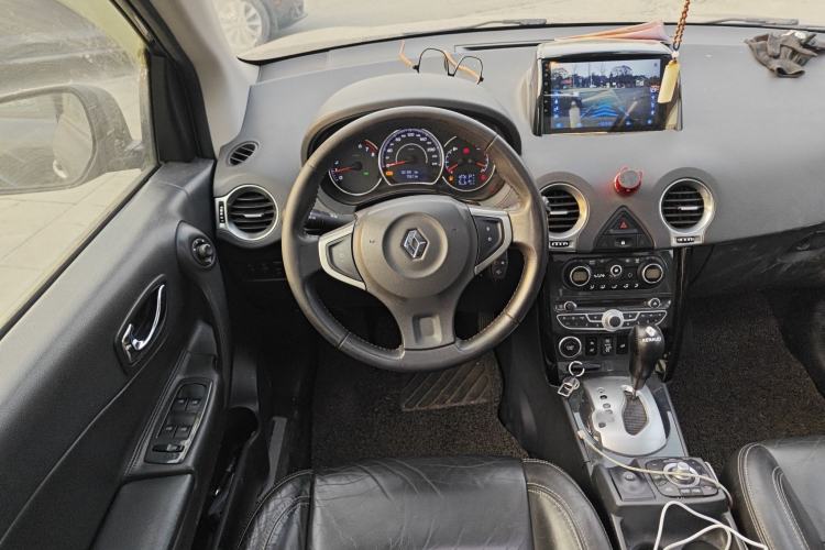 Used Renault Koleos 2012 2.5L 4x4 Comfort Edition with Navigation Steering Wheel