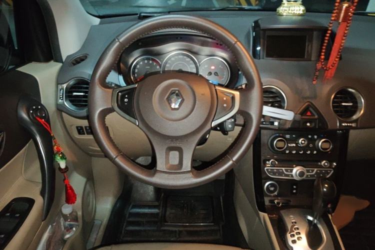 Used Renault Koleos 2012 2.5L Two-Wheel Drive Comfort Edition with Navigation Steering Wheel