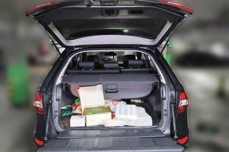 Used Renault Koleos 2012 2.5L 4x4 Luxury Navigation Edition Trunk