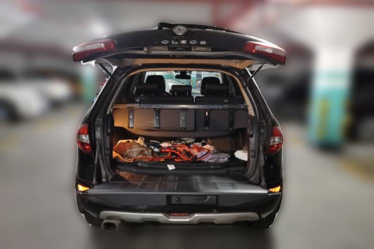Used Renault Koleos 2012 2.5L Two-Wheel Drive Comfort Edition with Navigation Trunk